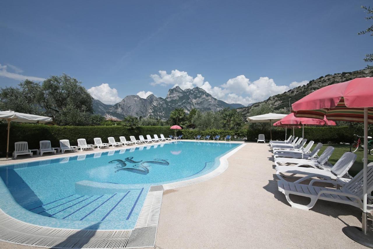 HOTEL VILLA VERDE TORBOLE SUL GARDA 20 Italien   von € 1204 ...